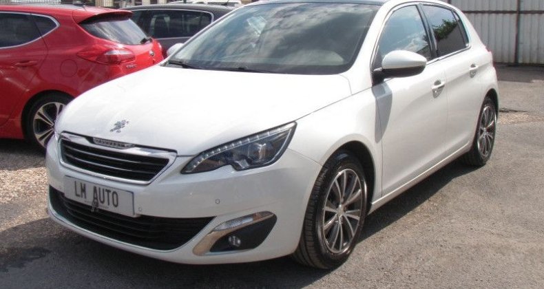 Peugeot 308 II 1.6 BLUEHDI 120 ALLURE 5P