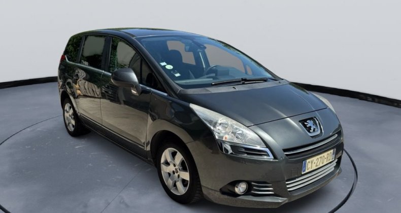 Peugeot 5008 1.6 HDI 115 FAP Business 7 PLACES