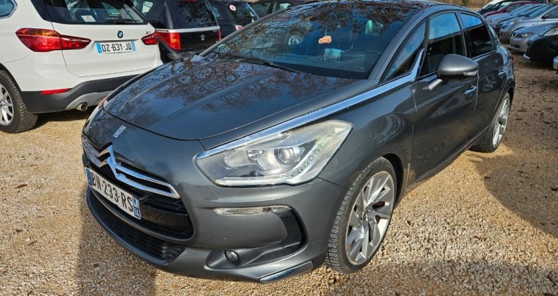 Citroen DS5 sport chic 1.6 thp 200 cuir bracelet toi