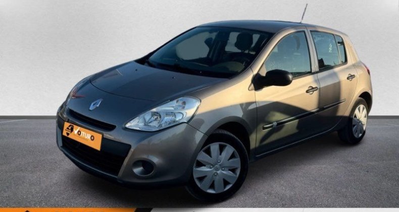 Renault Clio 3 1.2 i 75 cv,KIT DISTRIBUTION NEUF,22 0