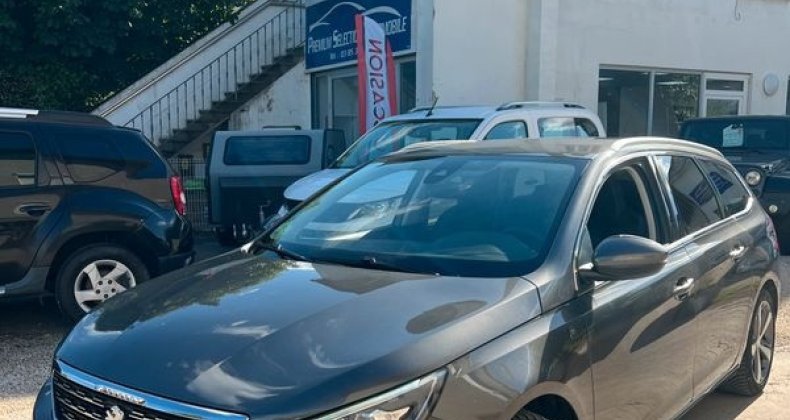 Peugeot 308 SW 1.5 BlueHDi 130 EAT8 TECH EDITION moteur