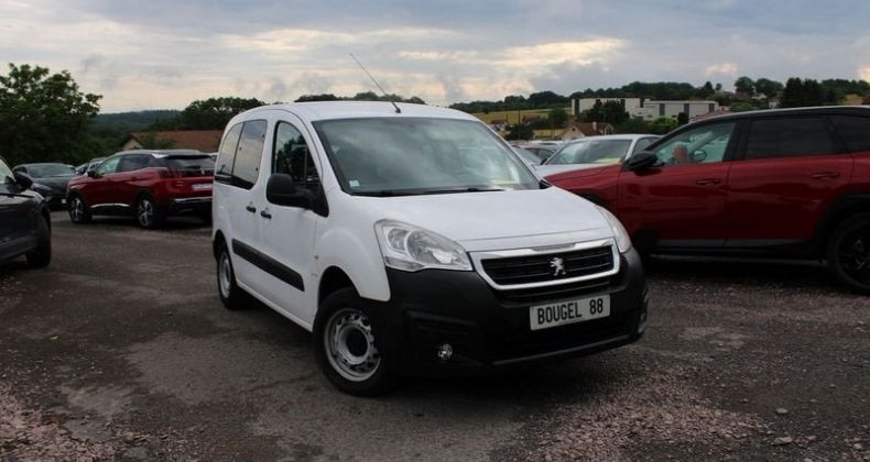 Peugeot Partner UTILITAIRE 1L6 HDI 75 CV ACCESS CLIM RÃ