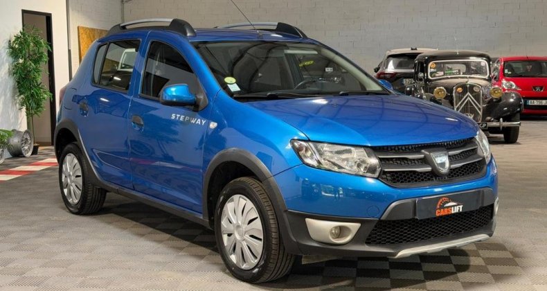 Dacia Sandero II STEPWAY 1.5 DCI 90CV PRESTIGE - 1 Ã¨r