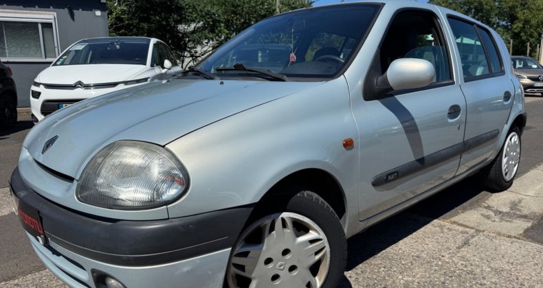 Renault Clio II 1.6i 90CH RXT 5p