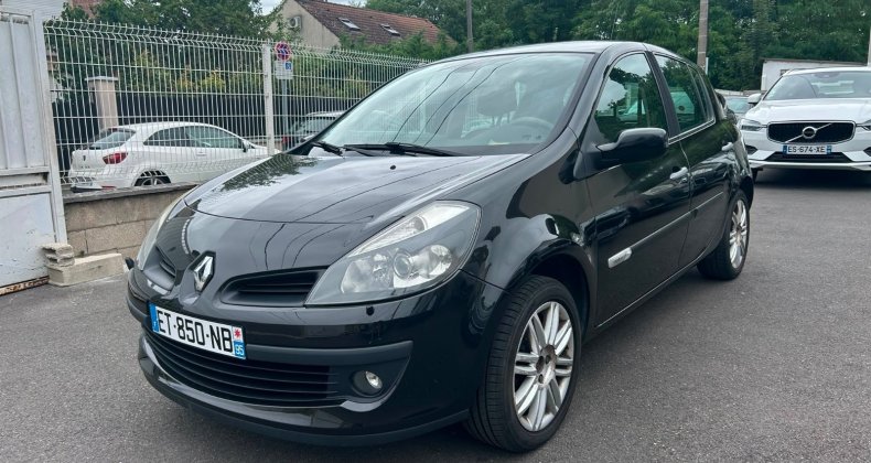 Renault Clio III 1.5 dCi 105 Initiale