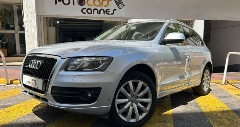 Audi Q5 3.0 V6 TDI 240CH FAP AMBITION LUXE QUATT