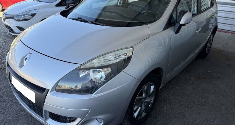 Renault Scenic III 1.5 dCi 110ch energy Dynamique