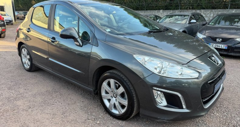 Peugeot 308 Active 1.6 HDi 92ch