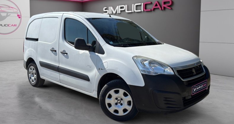 Peugeot Partner TEPEE 1.6 HDi FAP 75ch pack clim distrib