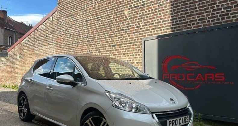 Peugeot 208 Allure 1.6 HDI