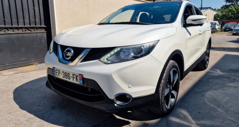 Nissan Qashqai 1.6 dci 130ch n-connecta garantie 12-moi