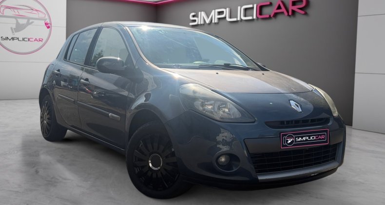 Renault Clio 3 Phase 2 68cv EDITION 1.5DCI 70