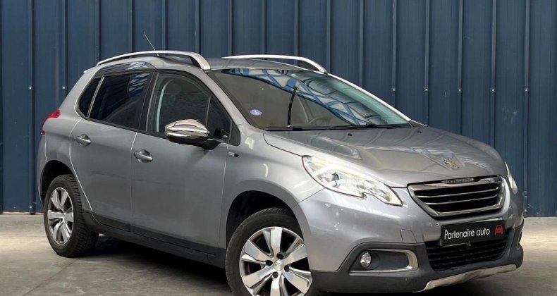Peugeot 2008 1.2 80 STYLE - Garantie 1 An - Suivi com