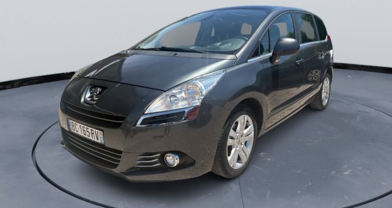 Peugeot 5008 1.6 HDI FAP PREMIUM