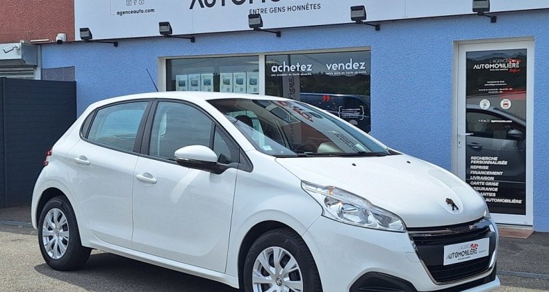 Peugeot 208 Business 1.5 Bluehdi 100 ch Active 1Ã¨re