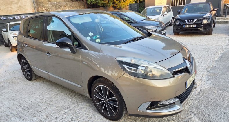 Renault Scenic III Bose 1.5 DCi 110