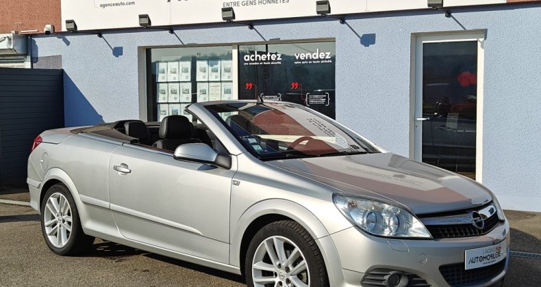 Opel Astra Twintop 1.8 Twinport Cosmo BA