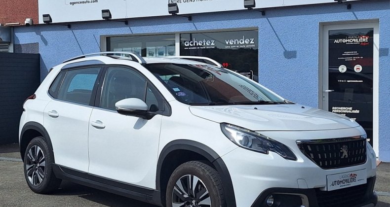 Peugeot 2008 1.2 Puretech 130ch Allure 1Ã¨re main