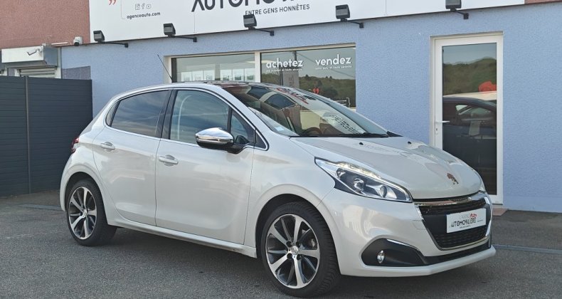 Peugeot 208 1.6 BlueHDi 120ch FÃ©line S&S 5p 2ÃME M