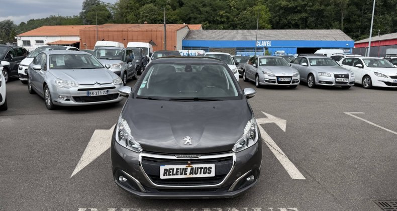Peugeot 208 1.2 PureTech 100ch S&S Allure Busine