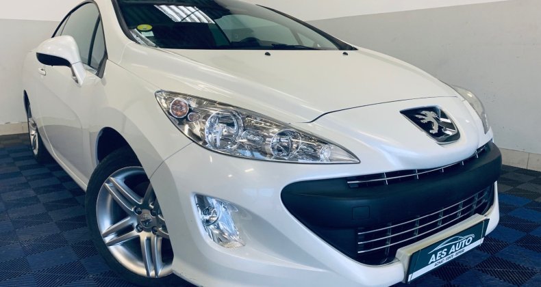Peugeot 308 CC 1.6 16V 150ch FÃ©line
