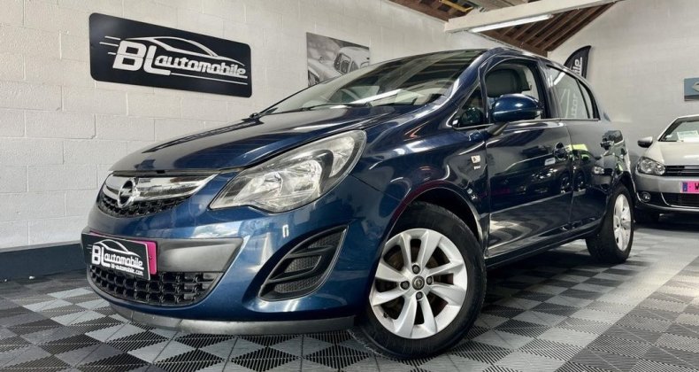 Opel Corsa 1.4i 100ch SiÃ¨ges chauffants Clim Radar