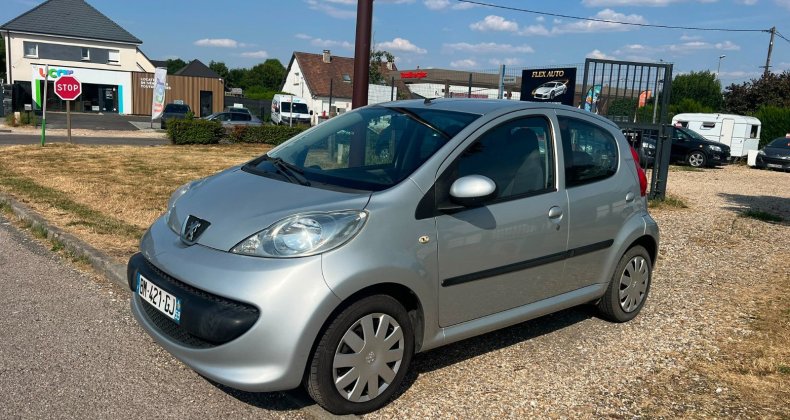 Peugeot 107 1.0e 12V 68cv Urban