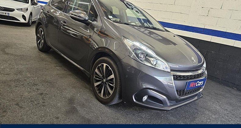 Peugeot 208 GENERATION-I 1.2 PURETECH 110 TECH EDITI