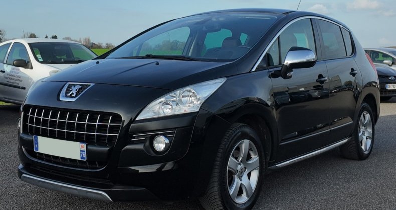 Peugeot 3008 1.6 HDi 16V 112ch FAP Confort Pack