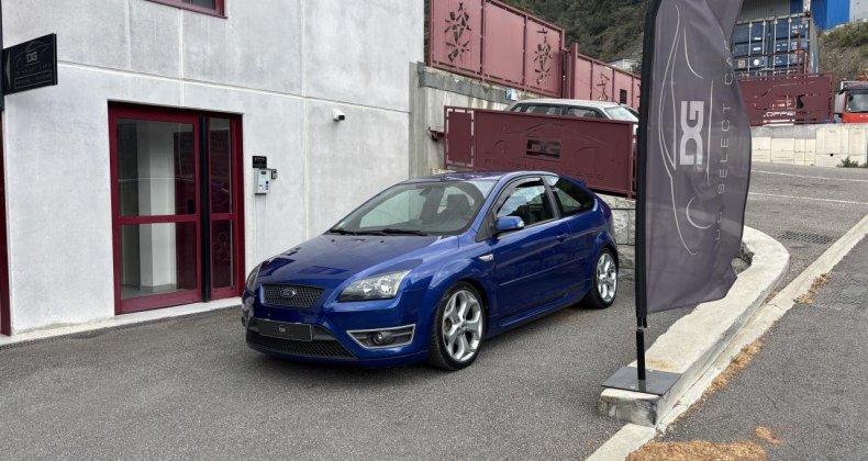 Ford Focus 2.5 T - 225 2004 BERLINE ST PHASE 1