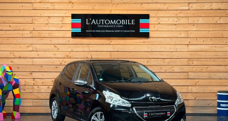 Peugeot 208 1.2 82ch garantie 12 mois