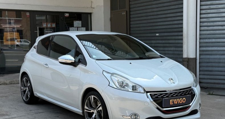 Peugeot 208 1.6 thp 200 gti 3p   entretien suivi rad
