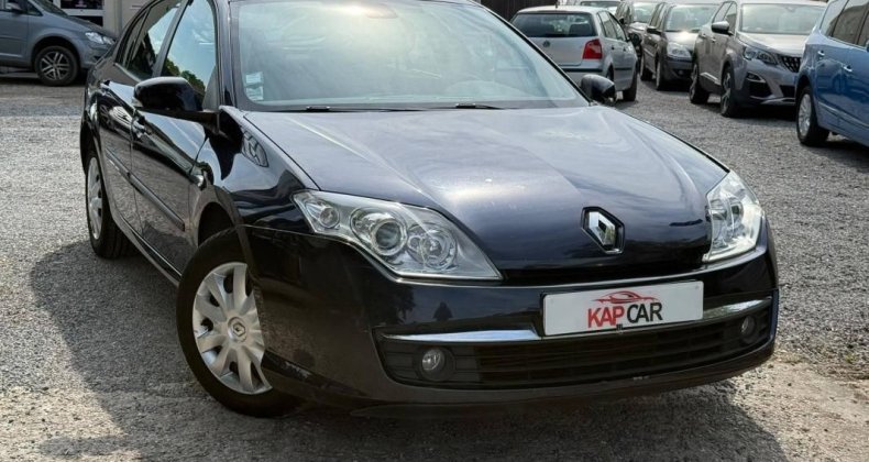 Renault Laguna III (B91) 2.0 dCi 130ch Expression