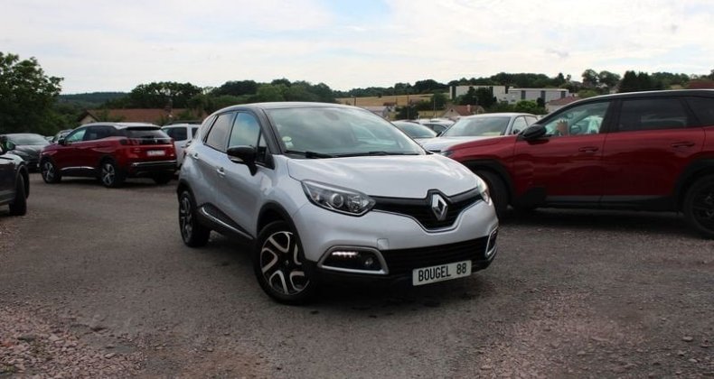 Renault Captur II INTENSE DCI 110 GPS USB MÃDIA JANTES