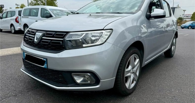 Dacia Sandero 1.5 dci 90ch laureate camera recul 1ere 