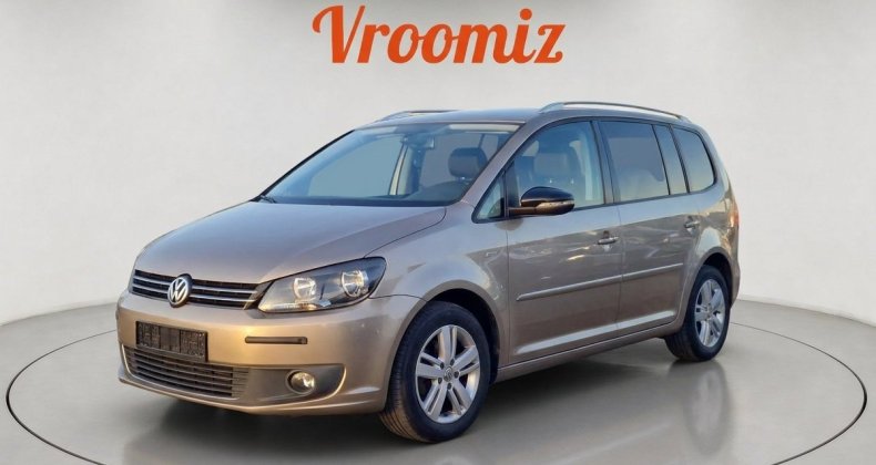 Volkswagen Touran match 1.6 tdi 105 fap toit ouvrant suivi