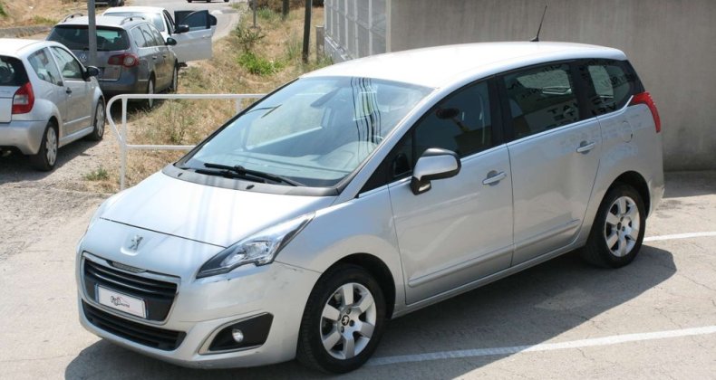 Peugeot 5008 1.6 BLUEHDI 120CH S&S ACTIVE