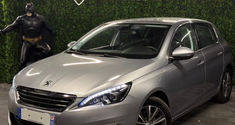 Peugeot 308 II ALLURE 1.2 TURBO 130 Cv 1ERE MAIN / B
