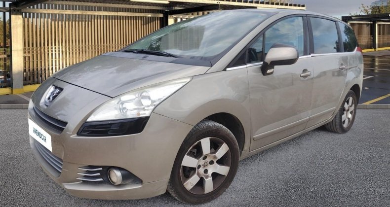 Peugeot 5008 1.6 e-HDi FAP - 115 - BV MP6 - 7pl Activ