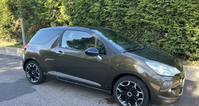 Citroen DS3 1.6 hdi 90 cv so chic 2012 ct ok 4x