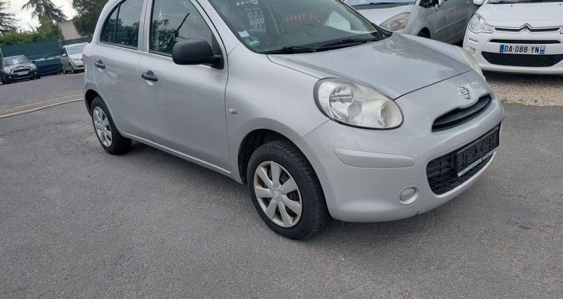 Nissan Micra IV 1.2 80 ch Visia