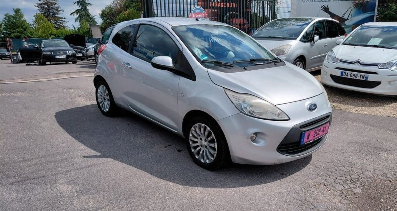 Ford Ka ii titanium 1.2 essence 69 ch