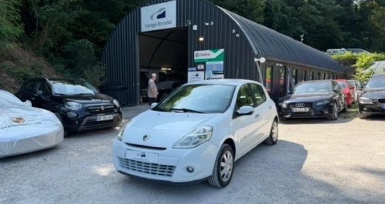 Renault Clio III 1.5 DCi 68cv 2Ã©me Main Phase 2