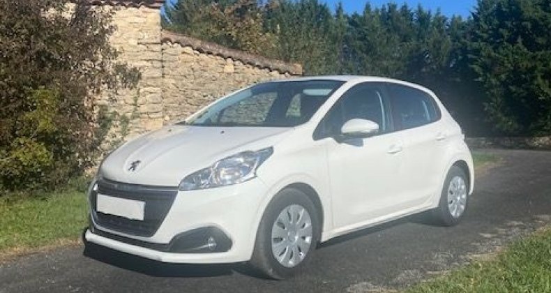 Peugeot 208 affaire premium pack bhdi 100 2 places