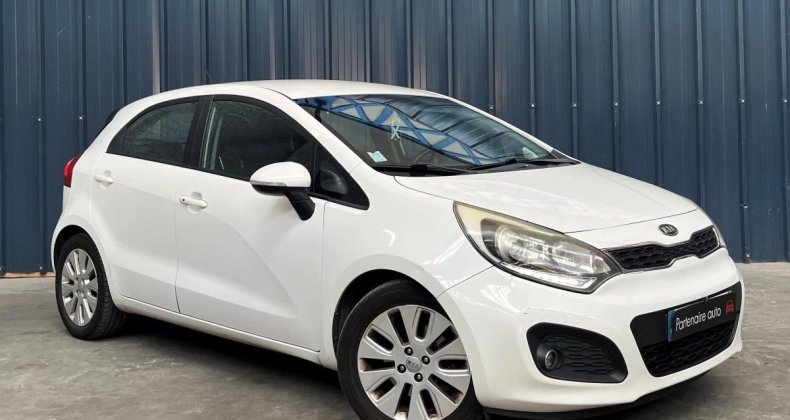 Kia Rio 1.4 CRDI 90 PREMIUM - Garantie 6 mois - 