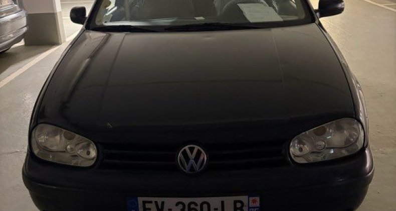 Volkswagen Golf 1,6 cuir toit Clim auto jantes sort de r