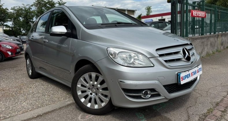 Mercedes Classe B BENZ 180 BVA 1.7i 116CH DESIGN CVT