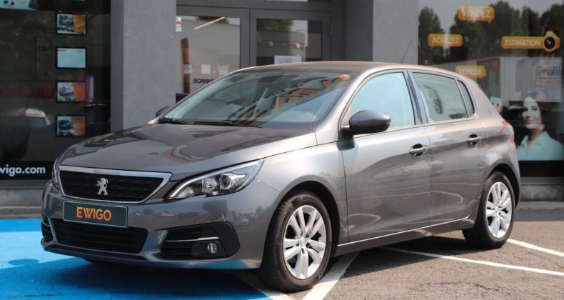 Peugeot 308 1.2 110 carplay courroie ok radar de rec