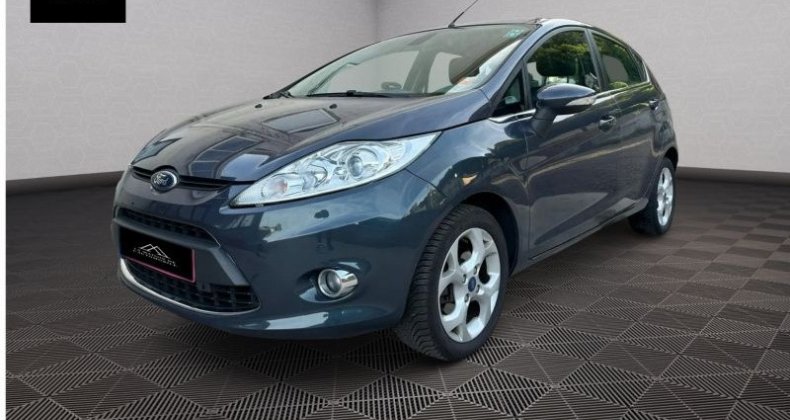 Ford Fiesta 1.4 16V 96CH TITANIUM PLUS BVA 5P CLIM