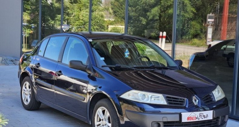 Renault Megane II CLASSIC 1.4 16V 100CH AUTHENTIQUE